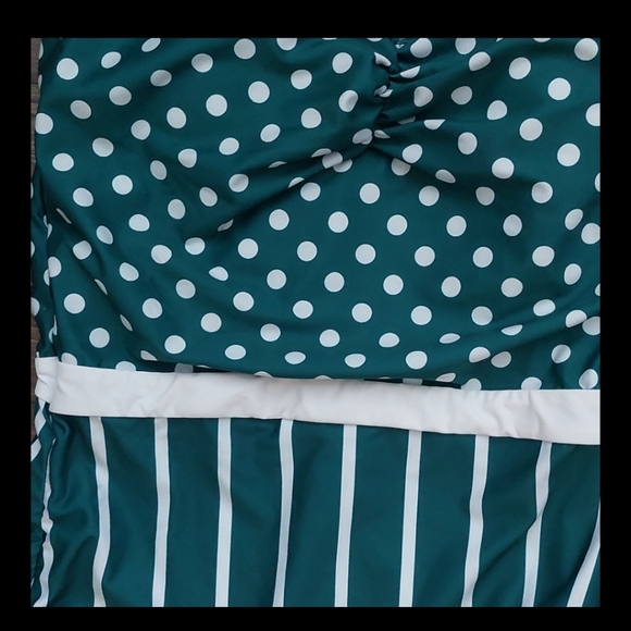 Modcloth swimsuit - Picture 11 of 12